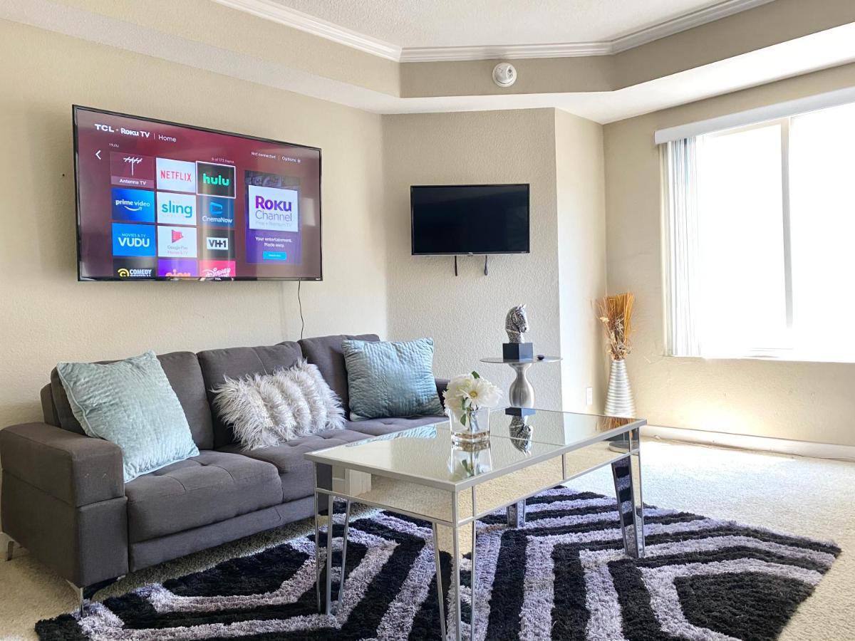 Holywood Hills !!! 2Bed Studio !!! Apartment ลอสแอนเจลิส ภายนอก รูปภาพ